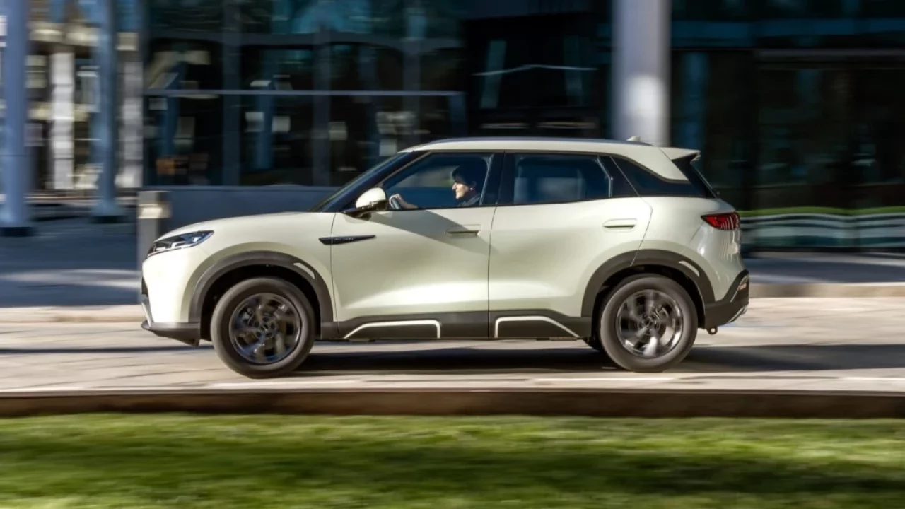 BYD Atto 2 - Начало продаж кроссовера в Германии и его оценка экспертами ADAC